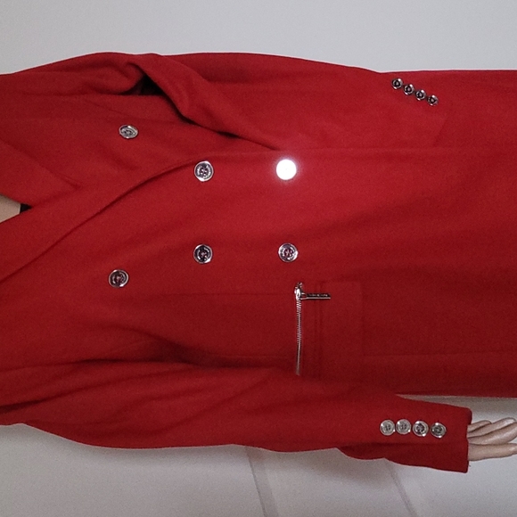 Michael Kors Red Double-breasted coat. Like new only worn once. Statement coat! - Picture 4 of 7